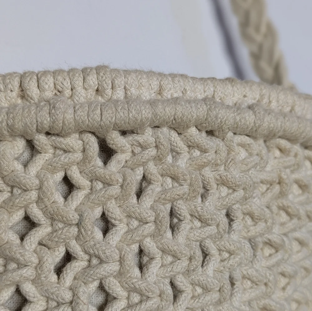 BP Nordstrom Cream Macrame Fringe Snap Top Crossbody Purse Bag